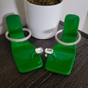 SHEIN Emerald Green Jeweled Toe-Ring Mule Sandals